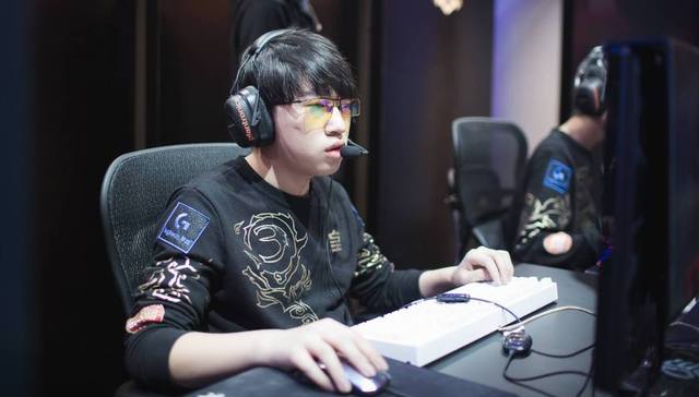 更是气质和 更是气质和